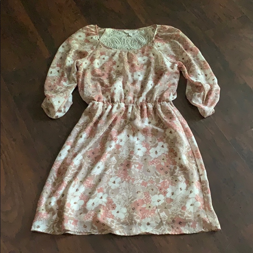 Charming Charlie 3/4 Sleeve Dress